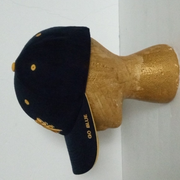 Top of the World Hat Michigan University Embroidered Cap Blue Gold size 7  Pre - Picture 3 of 8